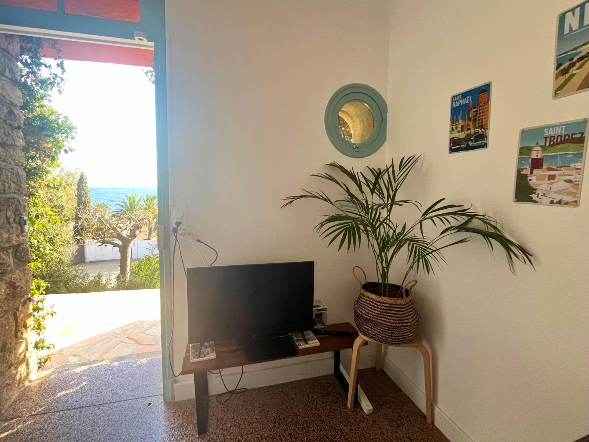Santa Margarita Bed and Breakfast Saint-Raphaël Εξωτερικό φωτογραφία