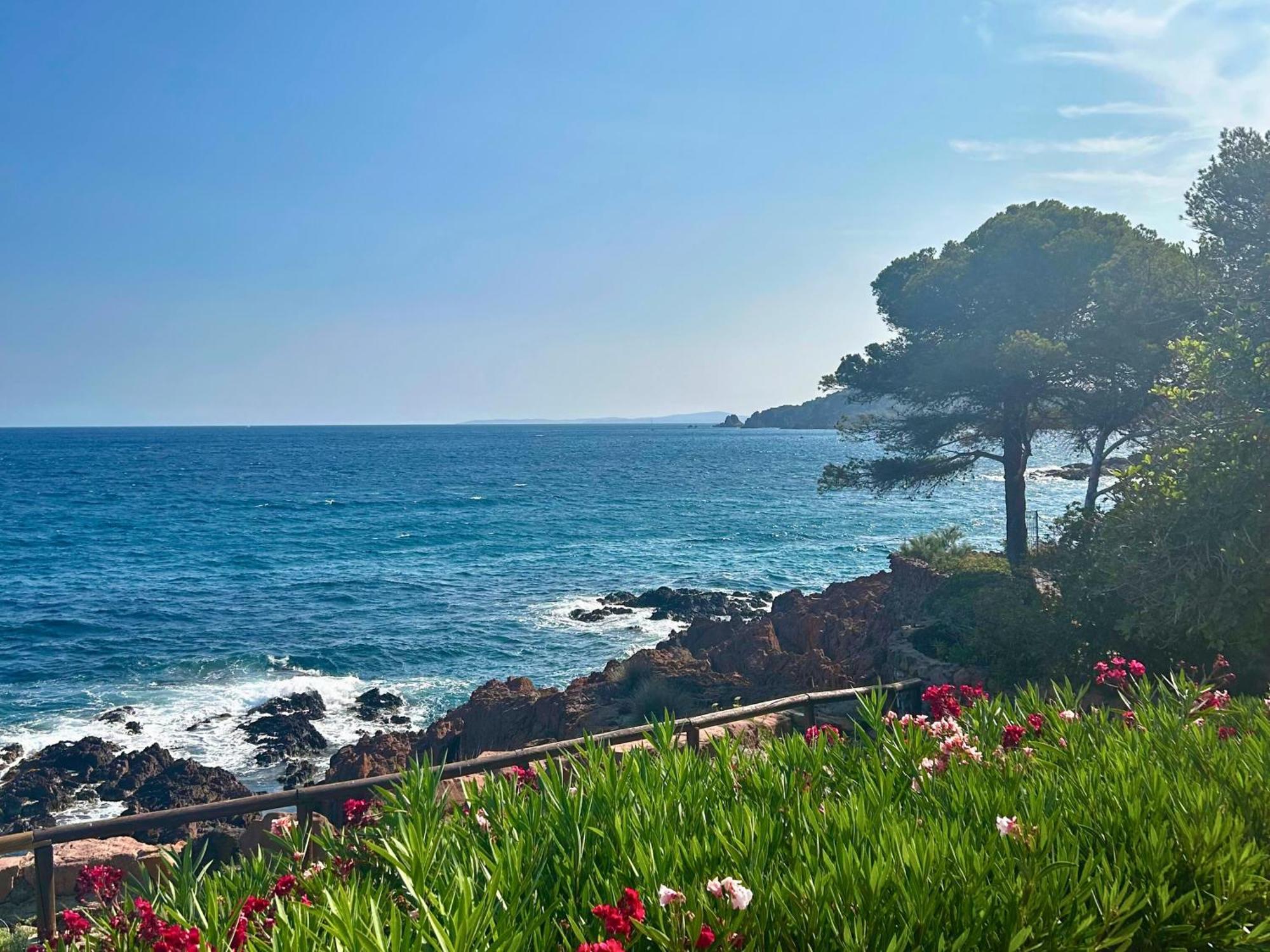 Santa Margarita Bed and Breakfast Saint-Raphaël Εξωτερικό φωτογραφία